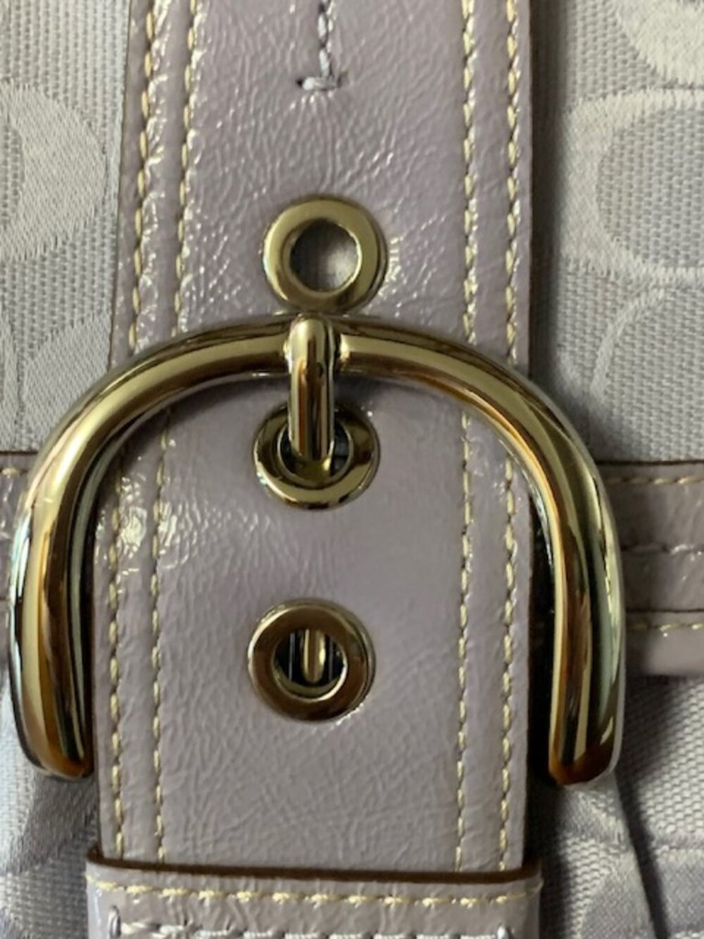 Like New Coach Bag - Picture 3 of 8